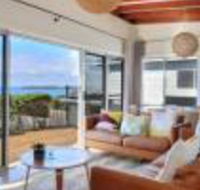Seakissed Beach House - Kawana Tourism