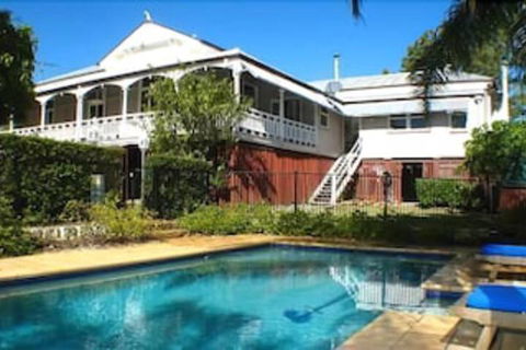 Wiss House Bed And Breakfast - Kawana Tourism 6