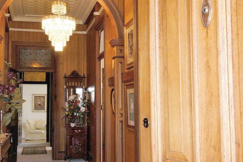 Wiss House Bed And Breakfast - Kawana Tourism 7