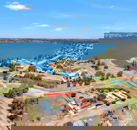 Kennedy Holiday Villas - Kawana Tourism