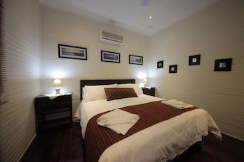 Rothwood B & B - Kawana Tourism 5