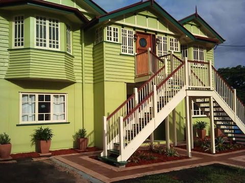 Murphys Bed & Breakfast - Kawana Tourism 1