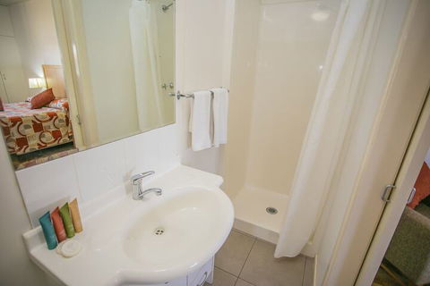 Chinchilla Motor Inn - Kawana Tourism 7