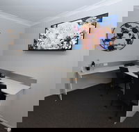 Raintree Motel Biloela - Kawana Tourism