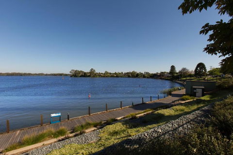 Nagambie Waterfront Motel - Kawana Tourism 4
