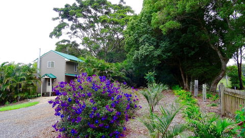 Maleny Luxury Cottages - Kawana Tourism 2