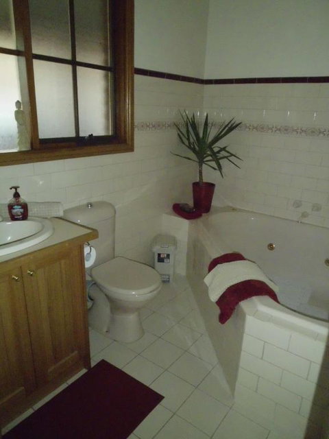 Dunstans Guest House - Kawana Tourism 2