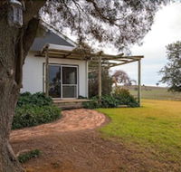 Colenso Country Retreat - Kawana Tourism