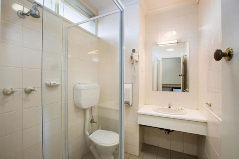 Morwell Hotel - Kawana Tourism 1