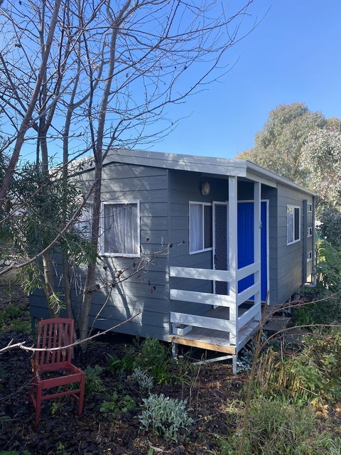 Beechworth Cabins - Kawana Tourism 0