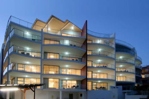 Salt On Kings Apartments - Kawana Tourism 0