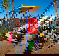 Capri Waters Country Club - Kawana Tourism