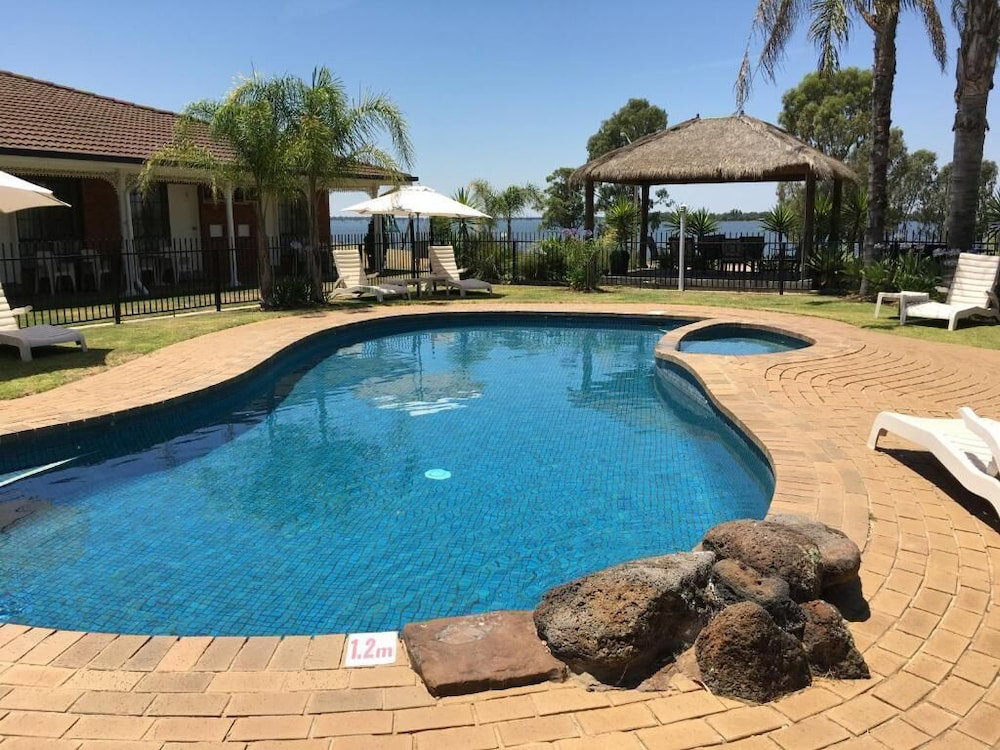 Quandary ACT Kawana Tourism