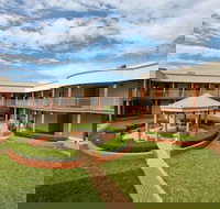 Cosmopolitan Apartments - Kawana Tourism