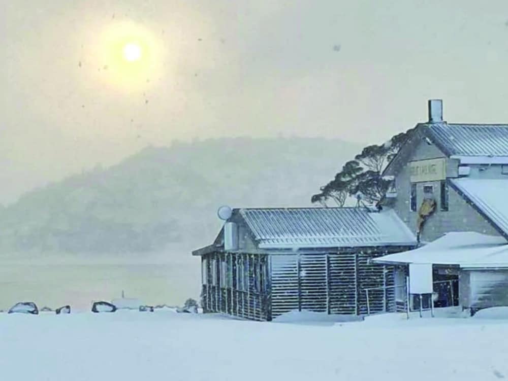 Miena TAS Kawana Tourism