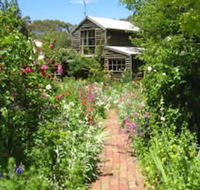 Braeside Mt Macedon Country Retreat  Bed  Breakfast - Kawana Tourism