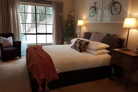 Tangenong Cottages - Kawana Tourism 2