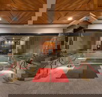 Palms Hotel Motel Chullora - Kawana Tourism