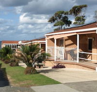 Walters Holiday Flats - Kawana Tourism