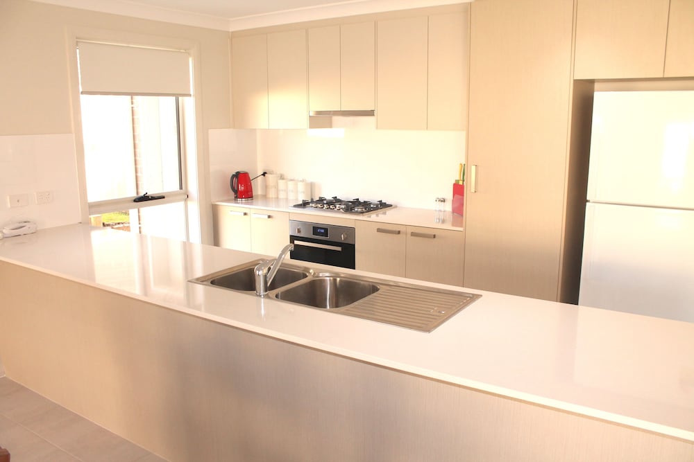 Len Waters Estate NSW Kawana Tourism
