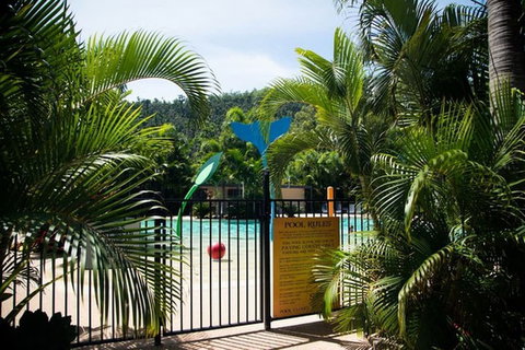 NRMA Airlie Beach Holiday Park - Kawana Tourism 2