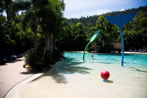 NRMA Airlie Beach Holiday Park - Kawana Tourism 3