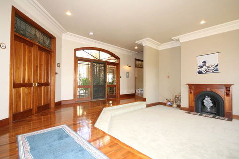 Relaxin - Kawana Tourism 4
