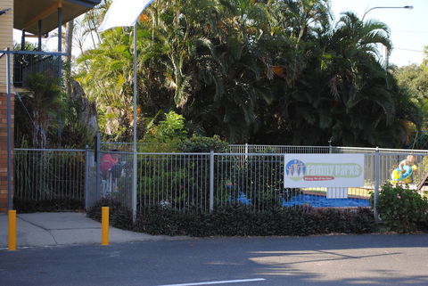 Riverside Tourist Park - Kawana Tourism 1