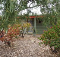 Lightning Ridge Outback Resort  Caravan Park - Kawana Tourism
