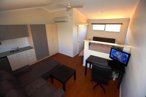 Aspen Karratha Village - Kawana Tourism 0