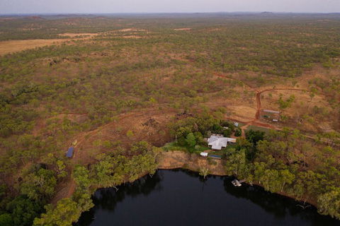 Crystalbrook Lodge - Kawana Tourism 1