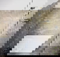 Beechmont Garden Retreat - Kawana Tourism