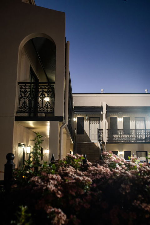 Inverell Terrace Motor Lodge - Kawana Tourism 3