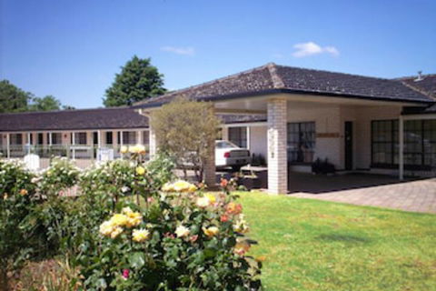 Southern Comfort Motor Inn - Kawana Tourism 0