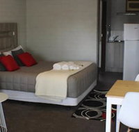 Thomas Lodge Motel - Kawana Tourism