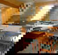 Strahan Beach Tourist Park - Kawana Tourism