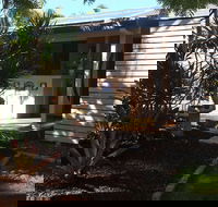 Bluegrass BnB - Kawana Tourism