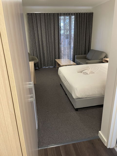 Roxby Downs Motor Inn - Kawana Tourism 5
