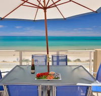 Adelaide Luxury Beach House - Kawana Tourism