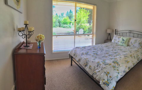 Waterfall Way Farmstay - Kawana Tourism 0