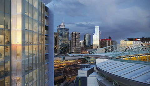Peppers Docklands - Kawana Tourism 4