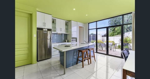 Merlot Verdelho Townhouses - Kawana Tourism 2