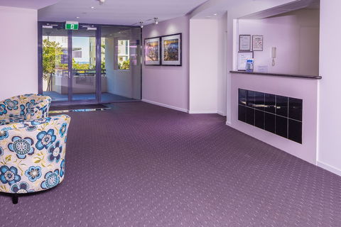 The Waterford Prestige Apartments - Kawana Tourism 1