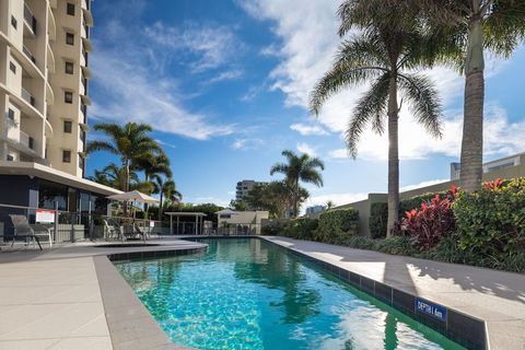 The Waterford Prestige Apartments - Kawana Tourism 0