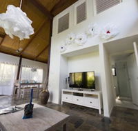 Garasu Lodge - Kawana Tourism