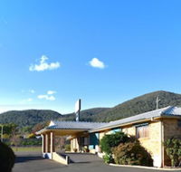 Almond Inn Motel - Kawana Tourism