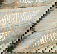 Hillview Heritage Farm Stay - Kawana Tourism