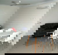 Casa Nostra Motel - Kawana Tourism