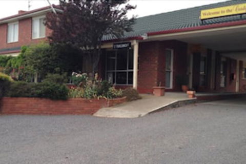 Cardigan Lodge Motel - Kawana Tourism 0