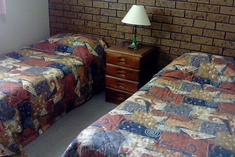 Cardigan Lodge Motel - Kawana Tourism 2